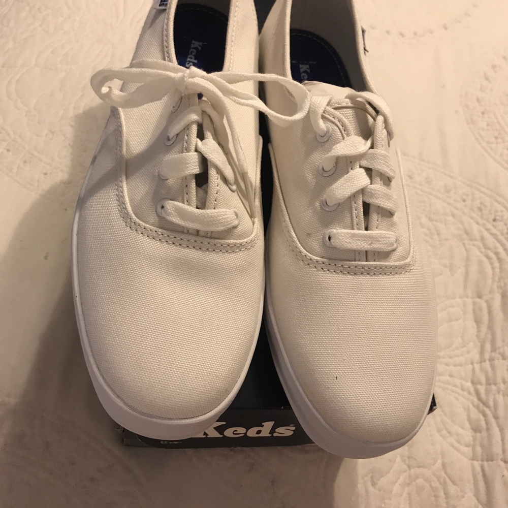 Women’s Keds, new with box